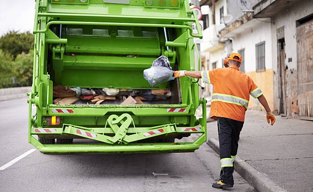 Best Garage Cleanout  in Loves Park, IL